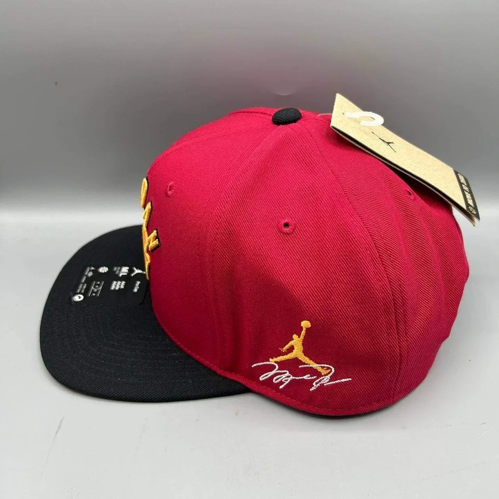 Air Jordan 23 Hat Men M-L Red Embroidered Jumpman‎ Snap Back Pro Cap New